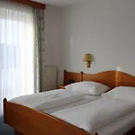 Hotell Hotel-restaurant Faustschloessl Feldkirchen an der Donau