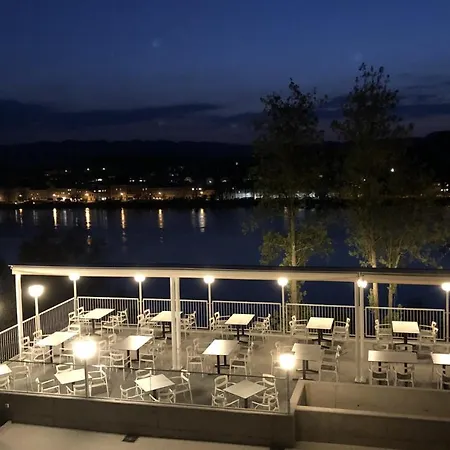 Hotel-restaurant Faustschloessl Feldkirchen an der Donau