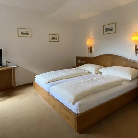 Hotel-restaurant Faustschloessl 3*