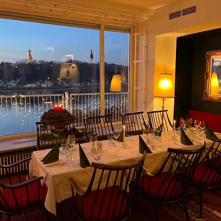 Ξενοδοχείο Hotel-restaurant Faustschloessl Feldkirchen an der Donau