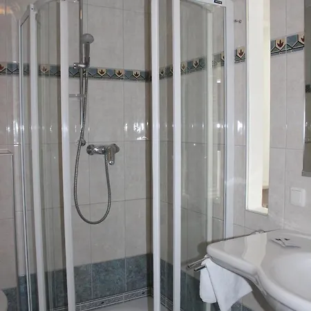 Hotel-restaurant Faustschloessl 3*