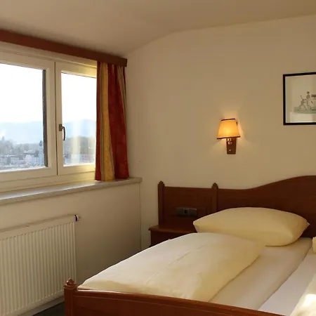 Ξενοδοχείο Hotel-restaurant Faustschloessl 3*