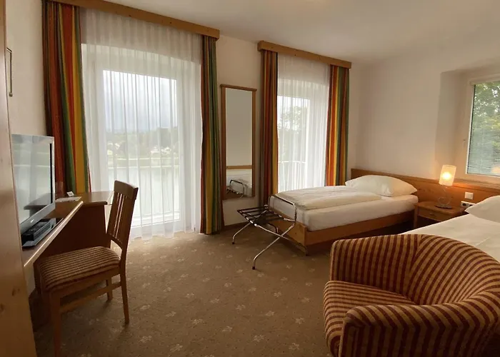 Ξενοδοχείο Hotel-restaurant Faustschloessl Feldkirchen an der Donau