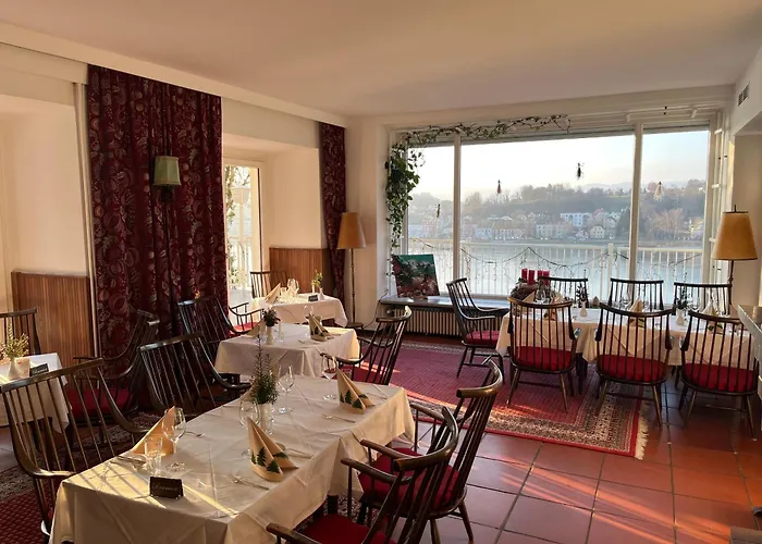 Ξενοδοχείο Hotel-restaurant Faustschloessl 3*