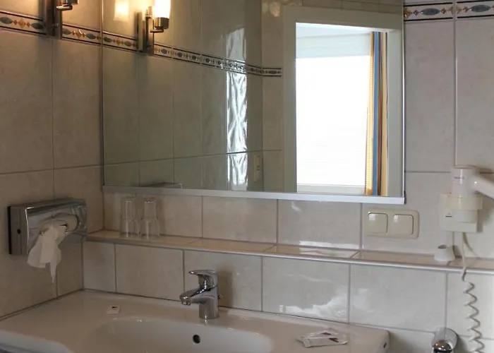 Ξενοδοχείο Hotel-restaurant Faustschloessl Feldkirchen an der Donau