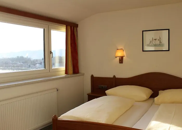 Ξενοδοχείο Hotel-restaurant Faustschloessl 3*