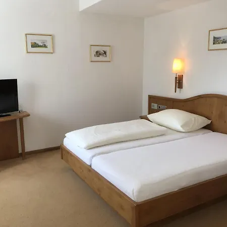 Hotel-restaurant Faustschlössl 3*