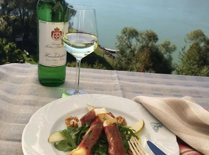 Hotel-restaurant Faustschloessl 호텔