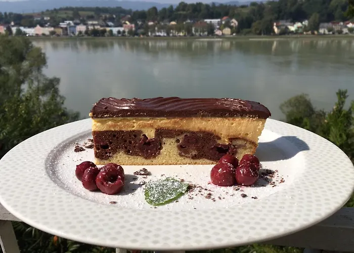 Otel Hotel-restaurant Faustschloessl