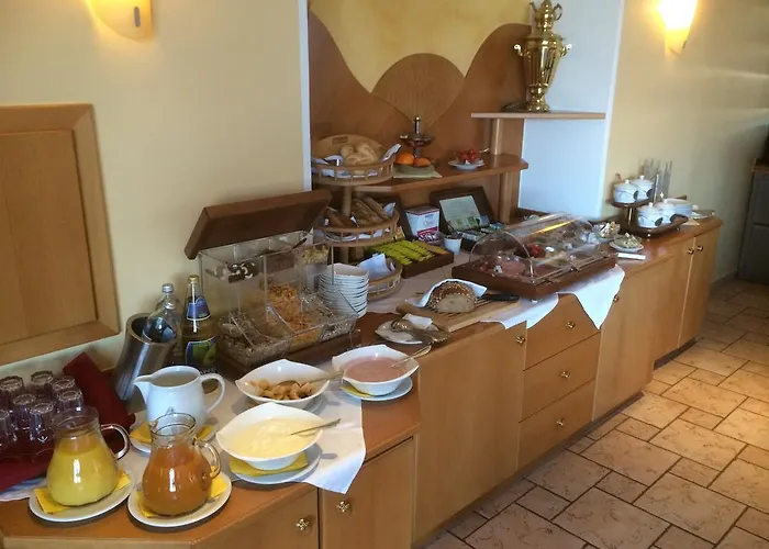 Hotel-restaurant Faustschloessl Otel 3*