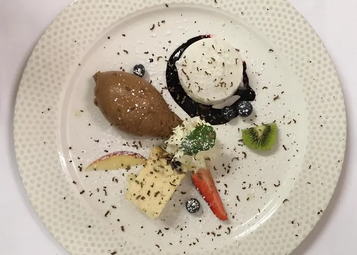 Hotel-restaurant Faustschloessl 펠드키르첸안데르도나우